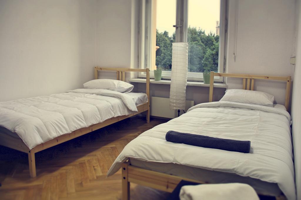 Grand Central Hostel Krakkó Szoba fotó