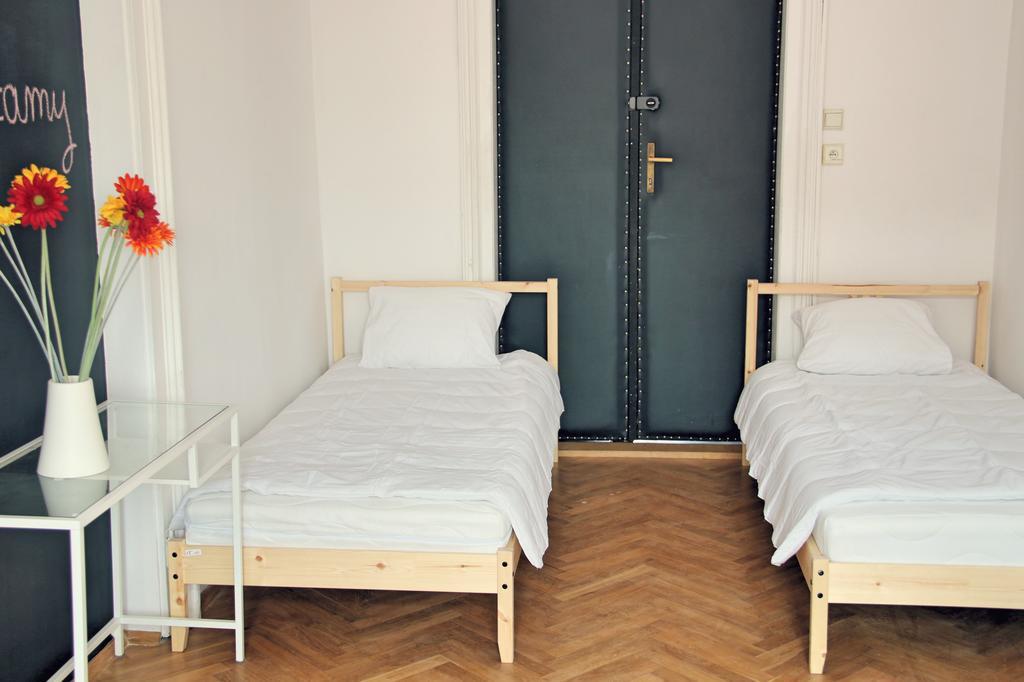 Grand Central Hostel Krakkó Szoba fotó