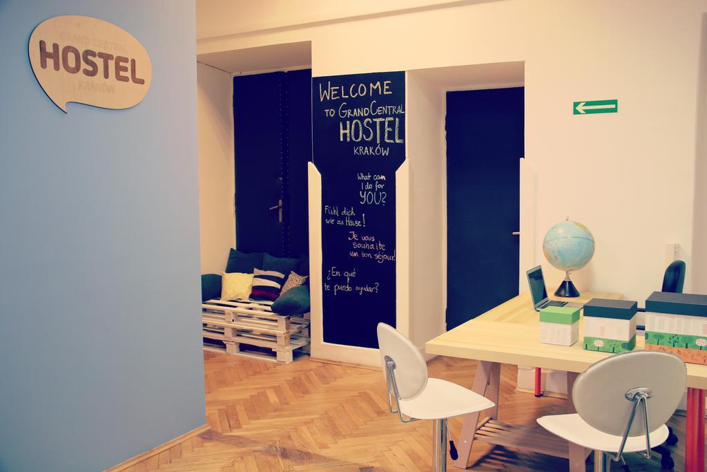 Grand Central Hostel Krakkó Kültér fotó